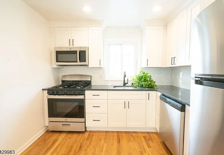 71 Barbara St #2 — Photo 7