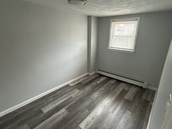 219 N 2nd St #1, Harrison, NJ 07029