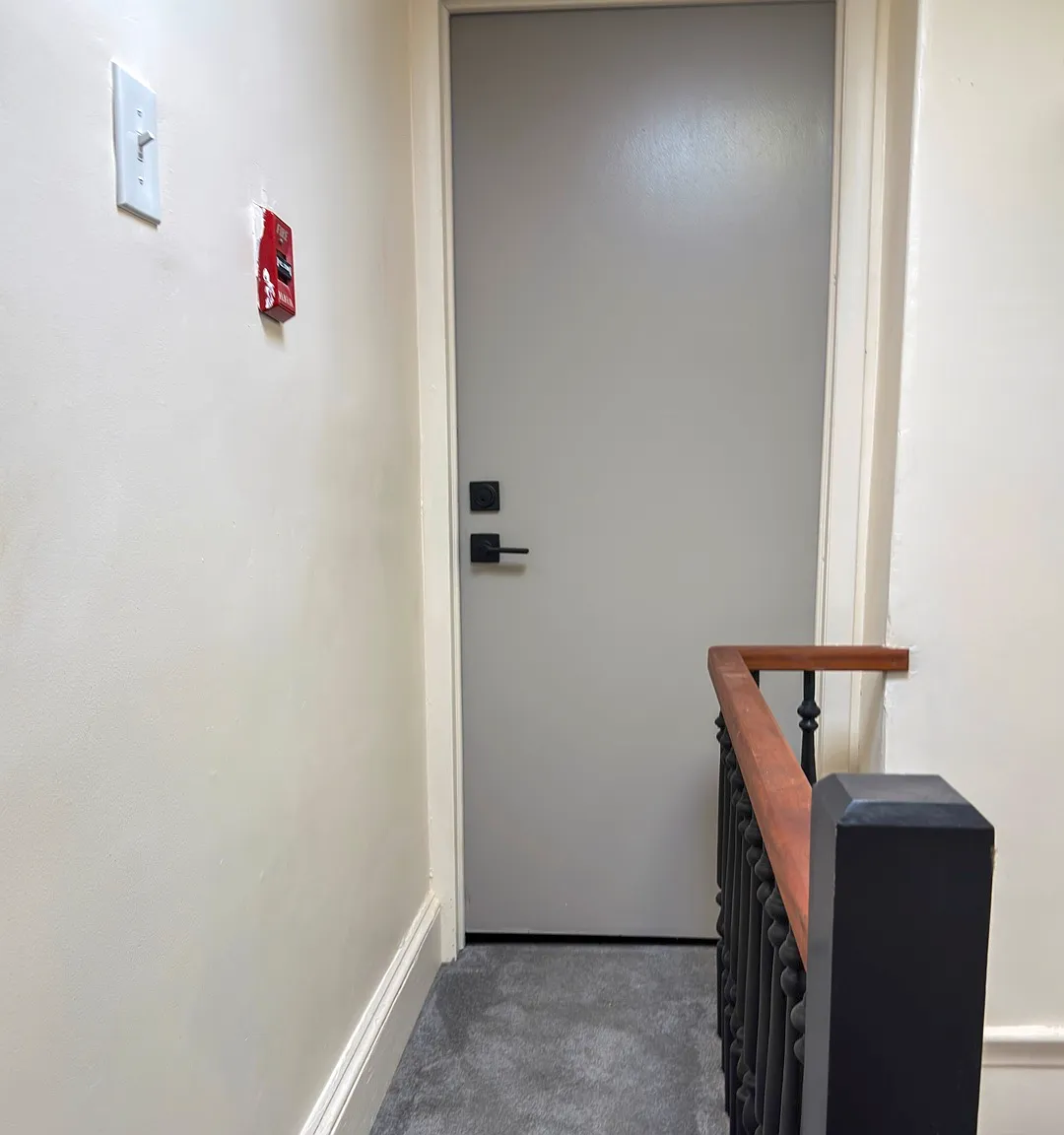 1 bed, 800 sqft, $1,500 — Photo 1