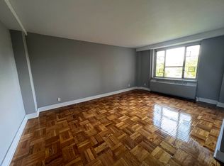 64-58 185th St #2, Fresh Meadows, NY 11365