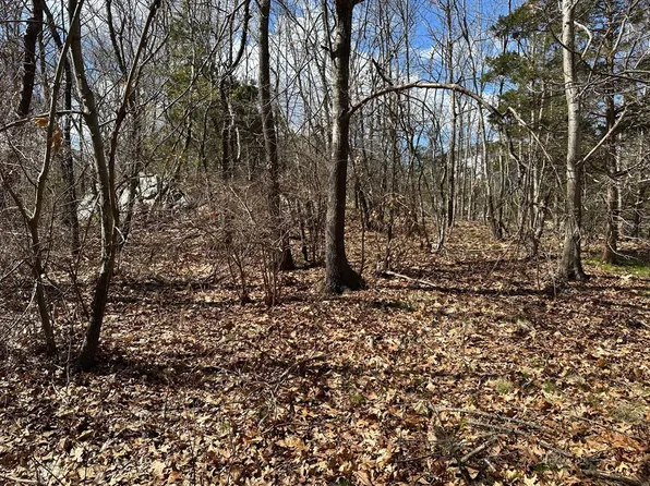 27 Old Pine Island Rd, Newbury, MA 01951