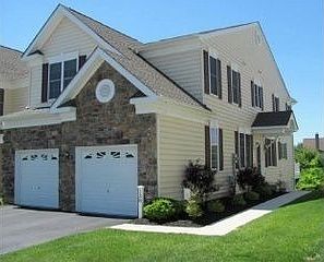 1st image of 138 Farm Meadows Ln