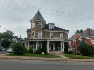 507 W Beverley St #H, Staunton, VA 24401