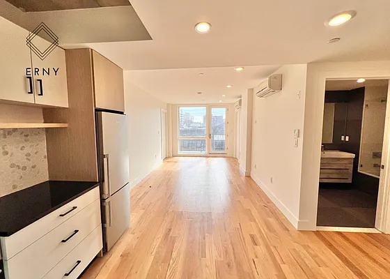 Rented by ERNY LLC | media 8