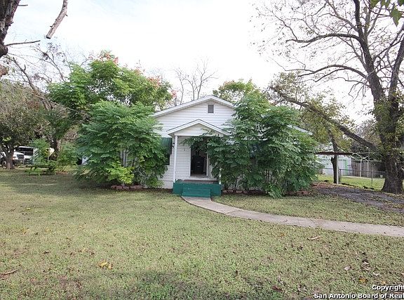 2nd image of 2410 Jupe Dr