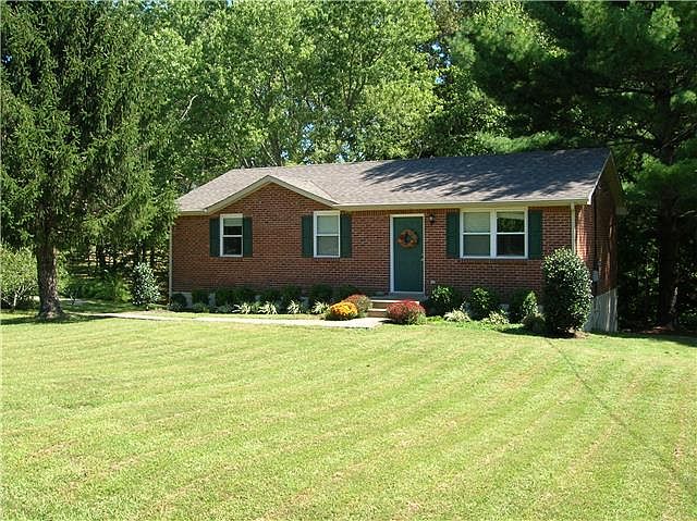 2nd image of 7120 Oak Tree Dr