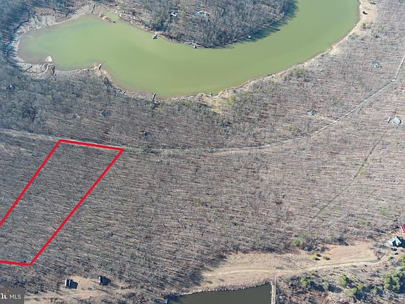 3rd image of 23C Lake Ferndale Dr