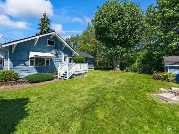 415 30th Avenue SW, Puyallup, WA 98373