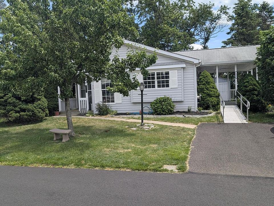 1st image of 232 Thrush Cir