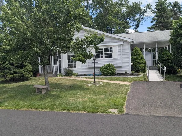 232 Thrush Cir, New Hope, PA 18938