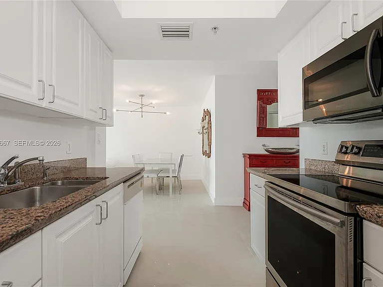 90 Alton Rd #1007 — Photo 15
