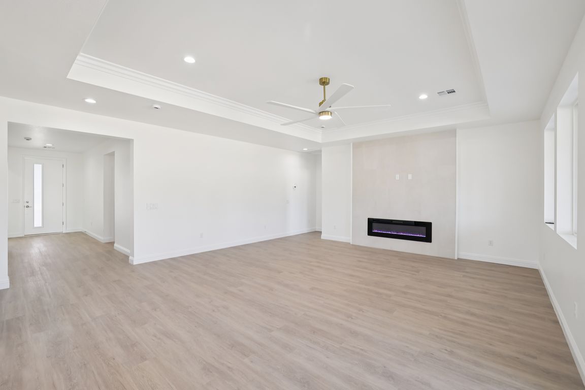 next background image