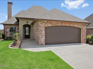 204 Crenshaw Dr, Lafayette, LA 70508
