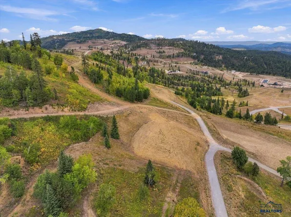 6 Deer Mountain Rd, Lead, SD 57754