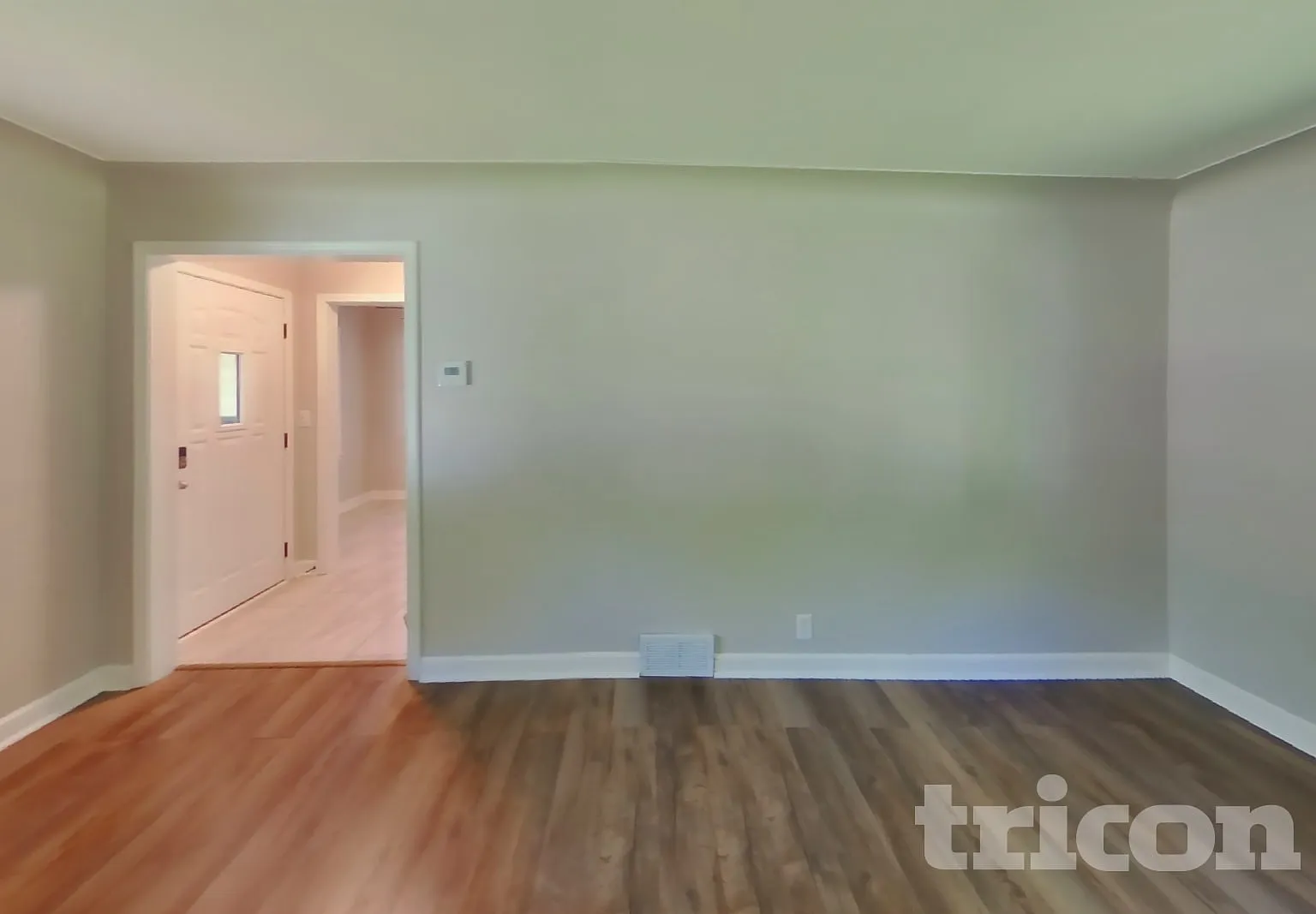 3809 Hampshire Avenue N Crystal MN — Photo 2