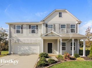 304 Royal Windsor Dr, Midland, NC 28107