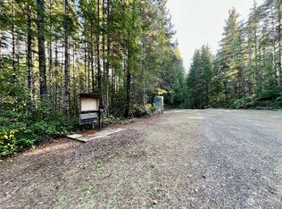 1421 NE Blacksmith Dr, Belfair, WA