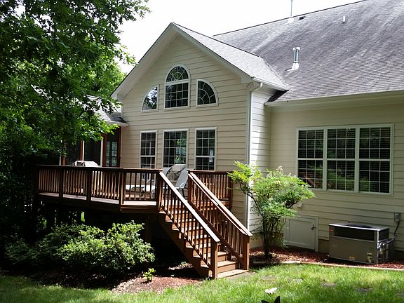 large deck / screened porch