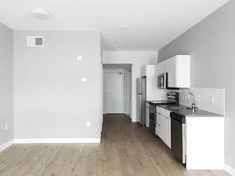 3435 Main — Photo 33
