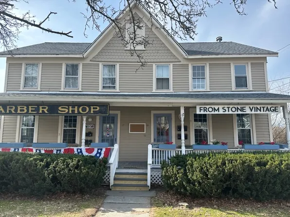 17 West St #2, Warwick, NY 10990