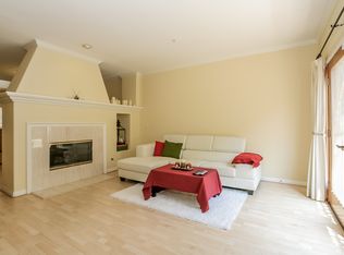 945 S Marengo Ave APT 3, Pasadena, CA 91106