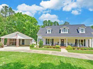 95 Travelers Point, Toccoa, GA 30577