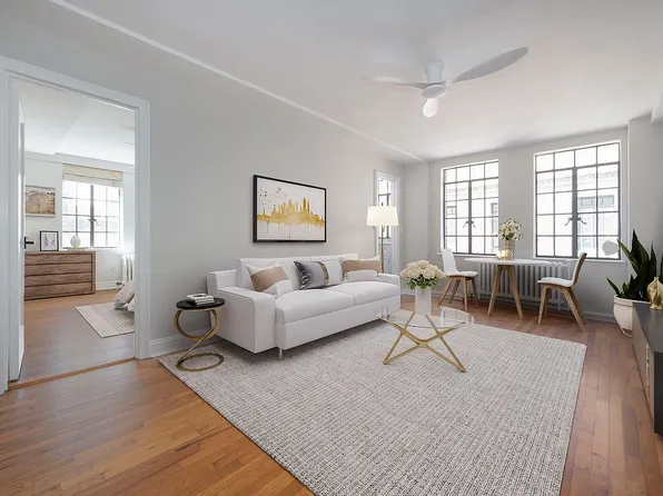 333 E 43rd St APT 1006, New York, NY 10017