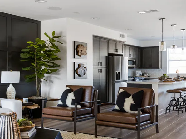 2205 N Ava Gln, Escondido, CA 92025