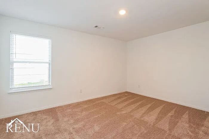 157 Scarborough Bnd — Photo 16