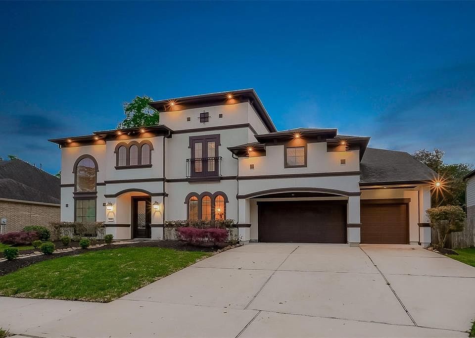 1st image of 6918 Fall Creek Ln