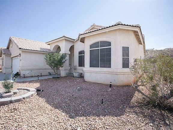 2nd image of 2922 Ladera Drive