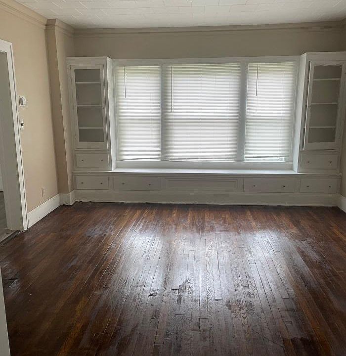 1st image of 18213 E Park Dr