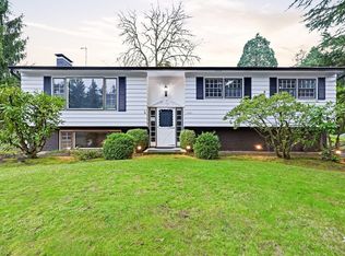 1421 Laburnum Way, Lake Oswego, OR 97034