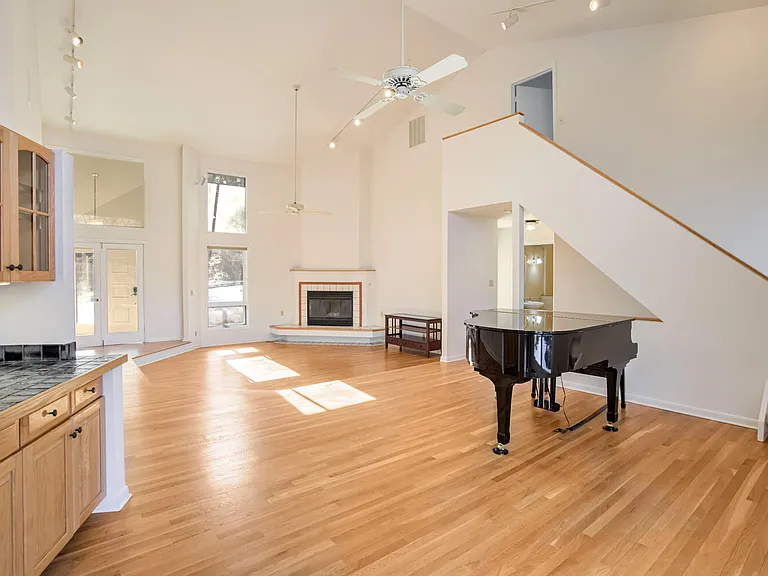 11290 Spyglass Cove Ln — Photo 6