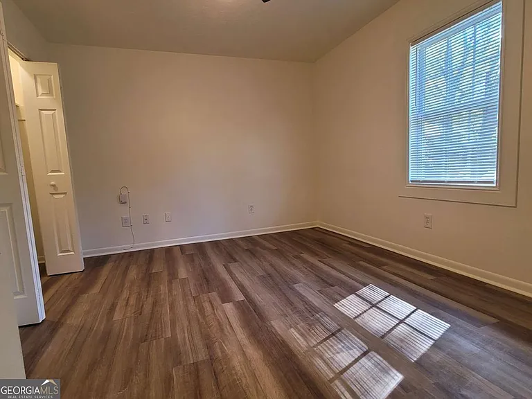 47 W New St #B — Photo 16