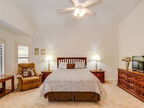 4th image of 4738 E Woburn Ln