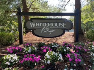 138 Buttercup Ct, Whitehouse Station, NJ 08889