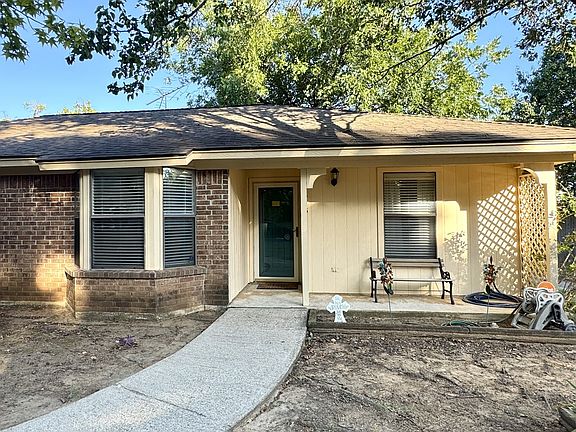 3rd image of 713 Owens Dr