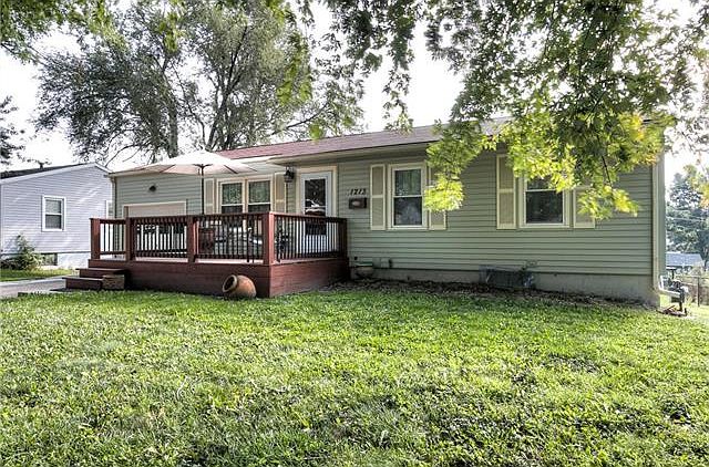 1st image of 1213 N Viking Dr