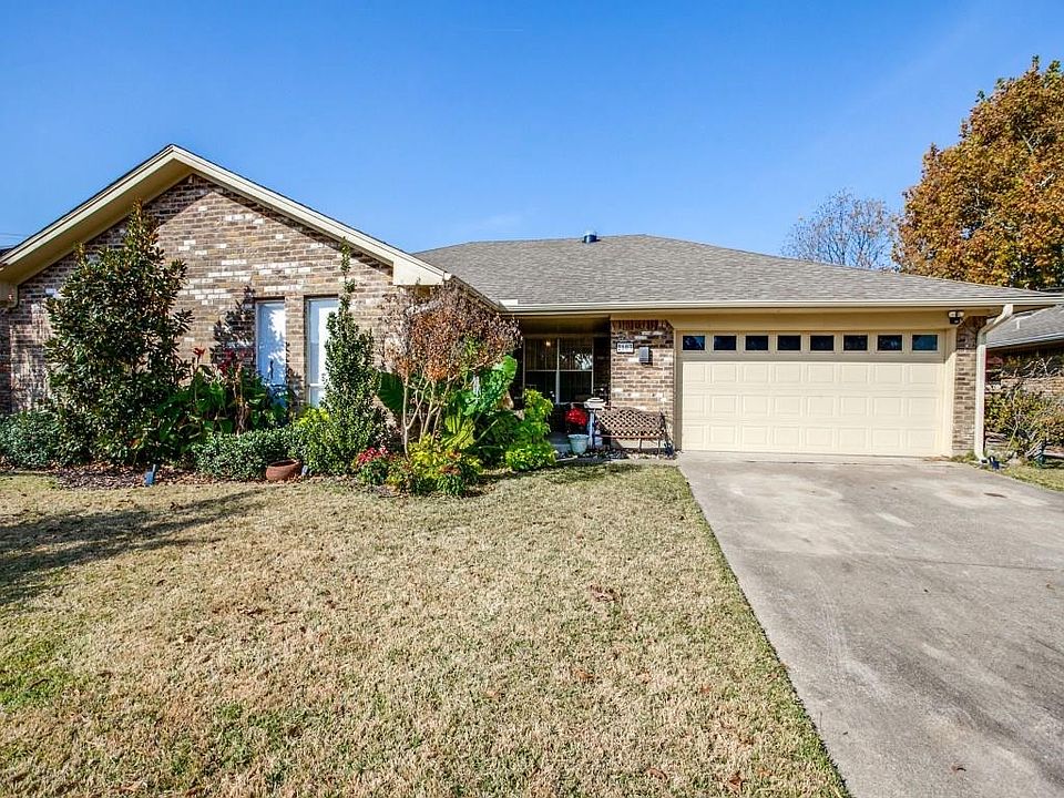 1st image of 2103 Brentwood Ln