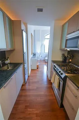 Rented by Global Realty Opportunities | media 15