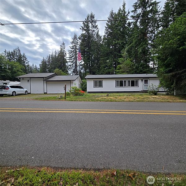 3rd image of 29031 Falkner Road NE