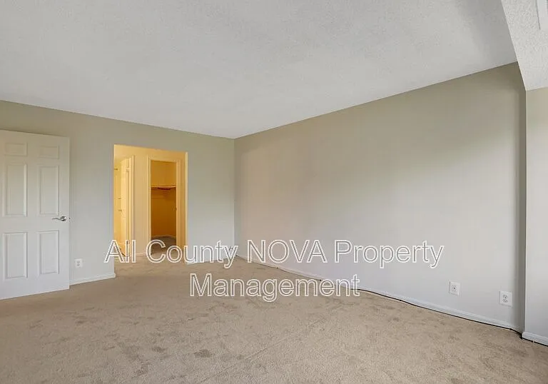 3800 Powell Ln #727 — Photo 29