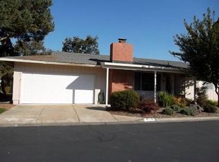 418 Meadow Green Dr, Santa Rosa, CA 95409