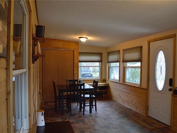 4th image of 398 Dawnshire Dr