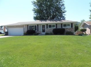 3351 Sharon Ave SW, Wyoming, MI 49519