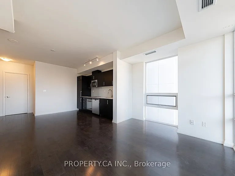 460 Adelaide St E #706 — Photo 12