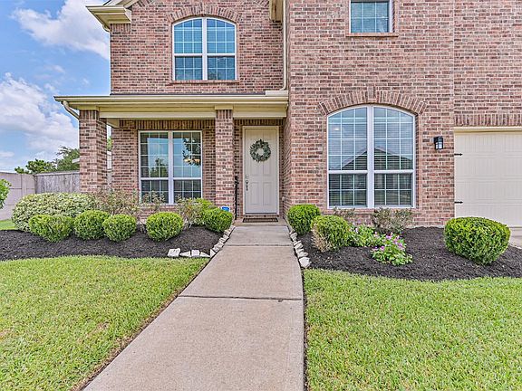 4th image of 2303 Rosehill Garden Trl