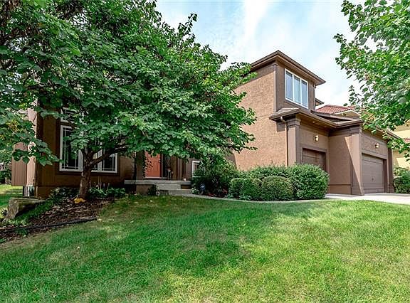 2nd image of 6938 Meadowlark Ln