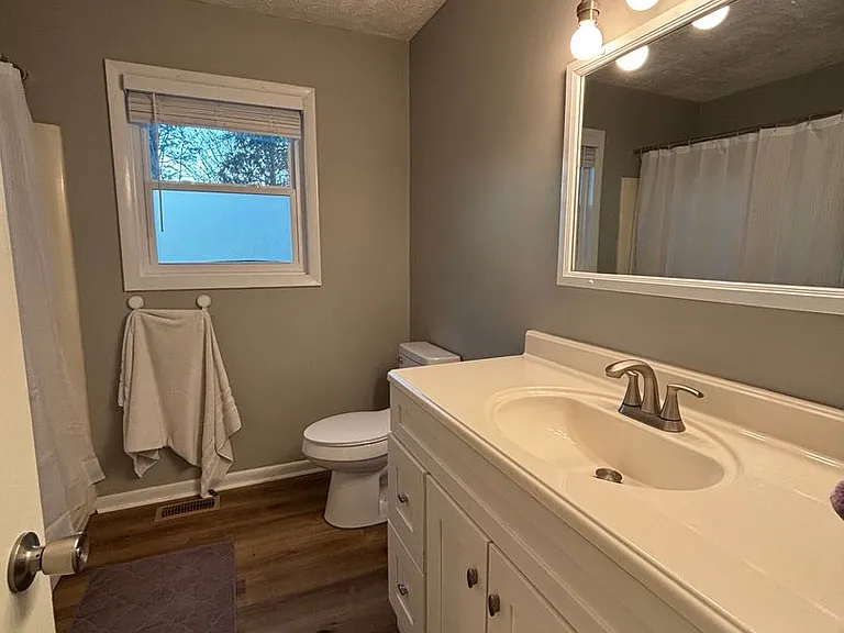 2012 Lakemeadow Dr — Photo 55